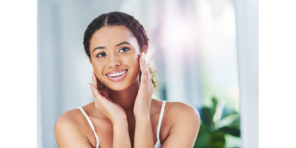 Kolagen po 30., 40. i 50. roku życia – jak zmienia się zapotrzebowanie?